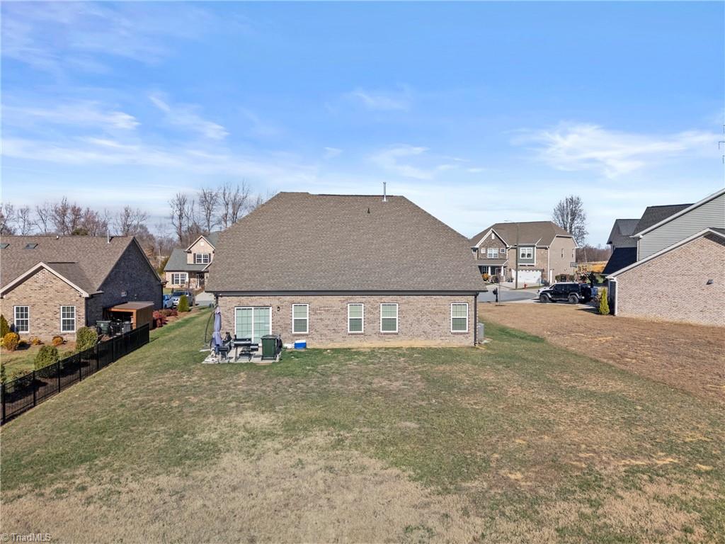 property viewer photo 4