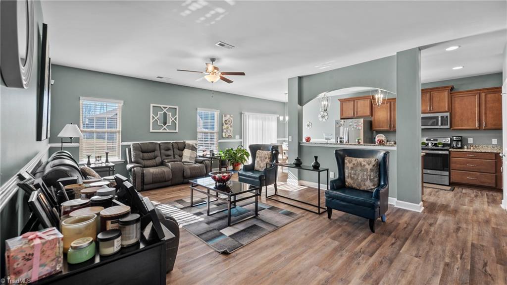 property viewer photo 7