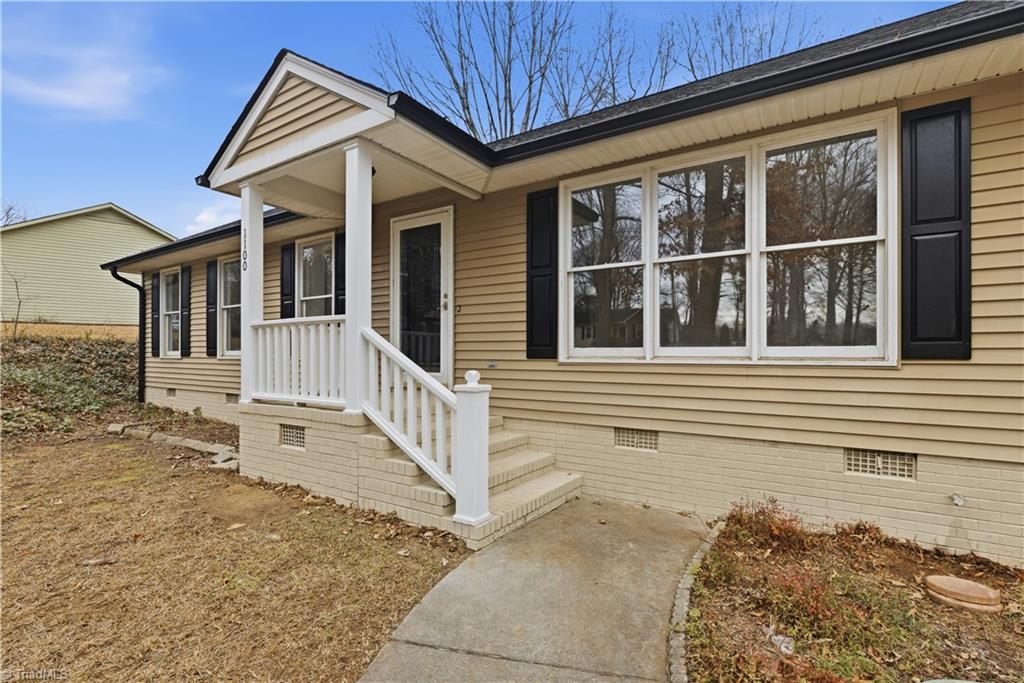 property viewer photo 3