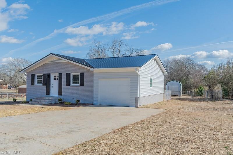 property viewer photo 1