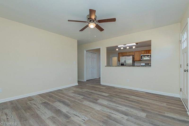 property viewer photo 13