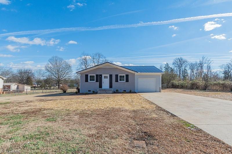 property viewer photo 2