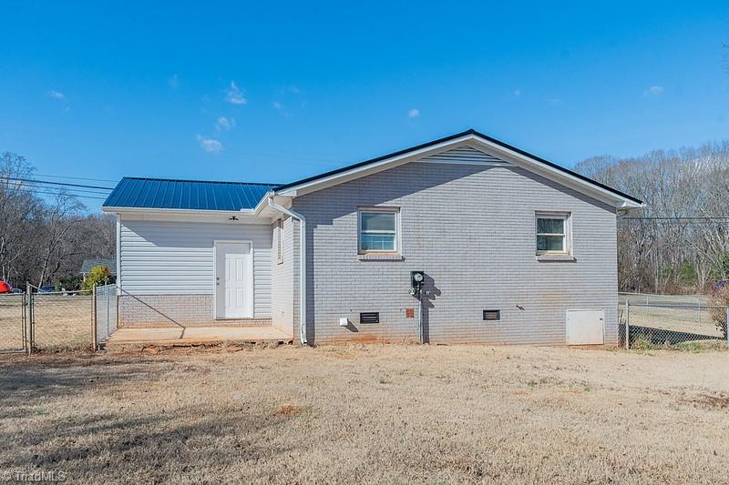 property viewer photo 30