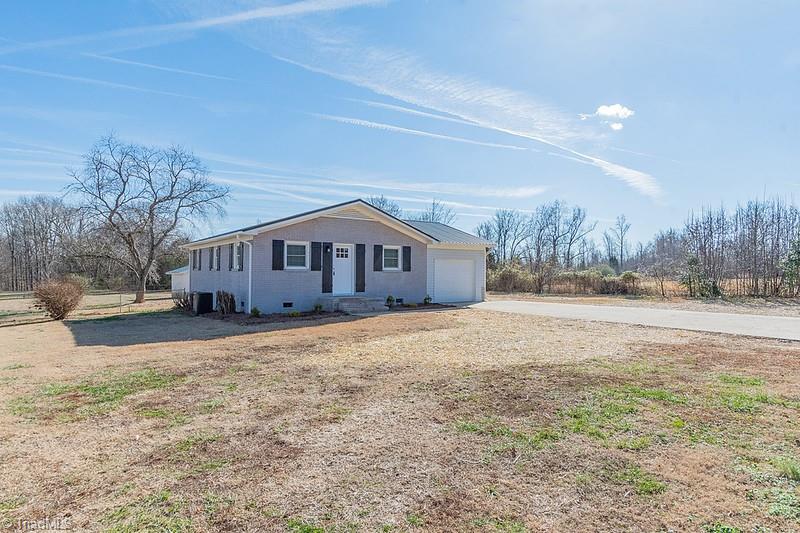 property viewer photo 4