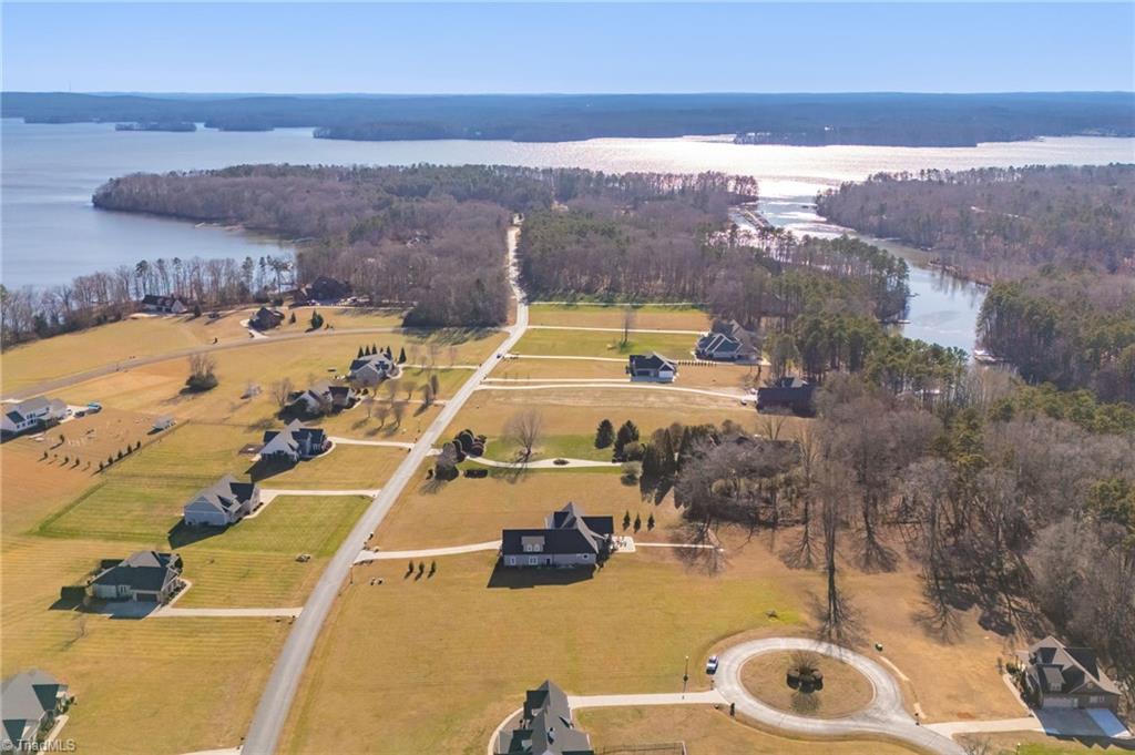 property viewer photo 3
