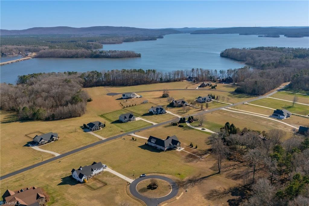 property viewer photo 4