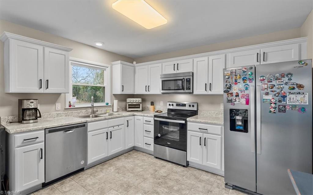 property viewer photo 10