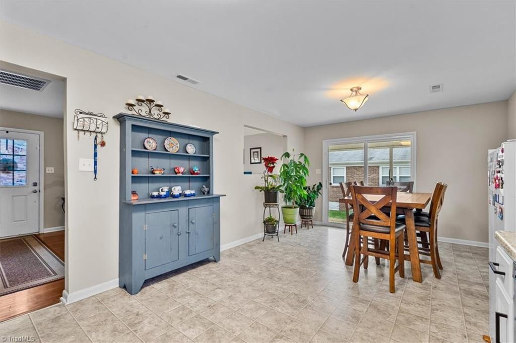 property viewer photo 13