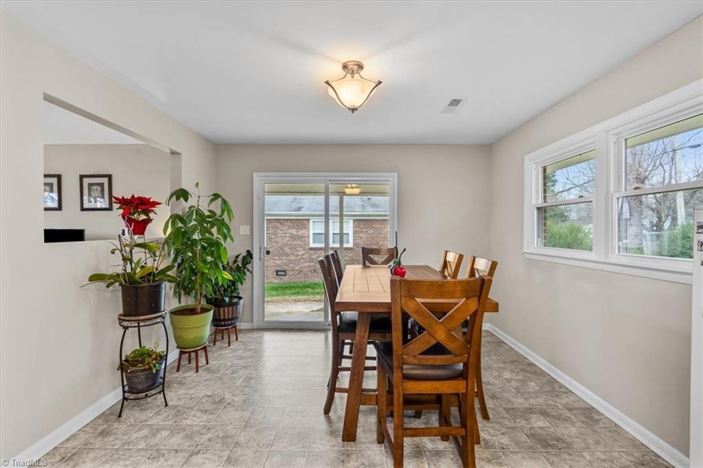 property viewer photo 15