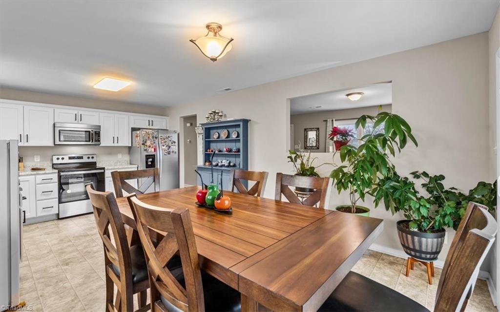 property viewer photo 16