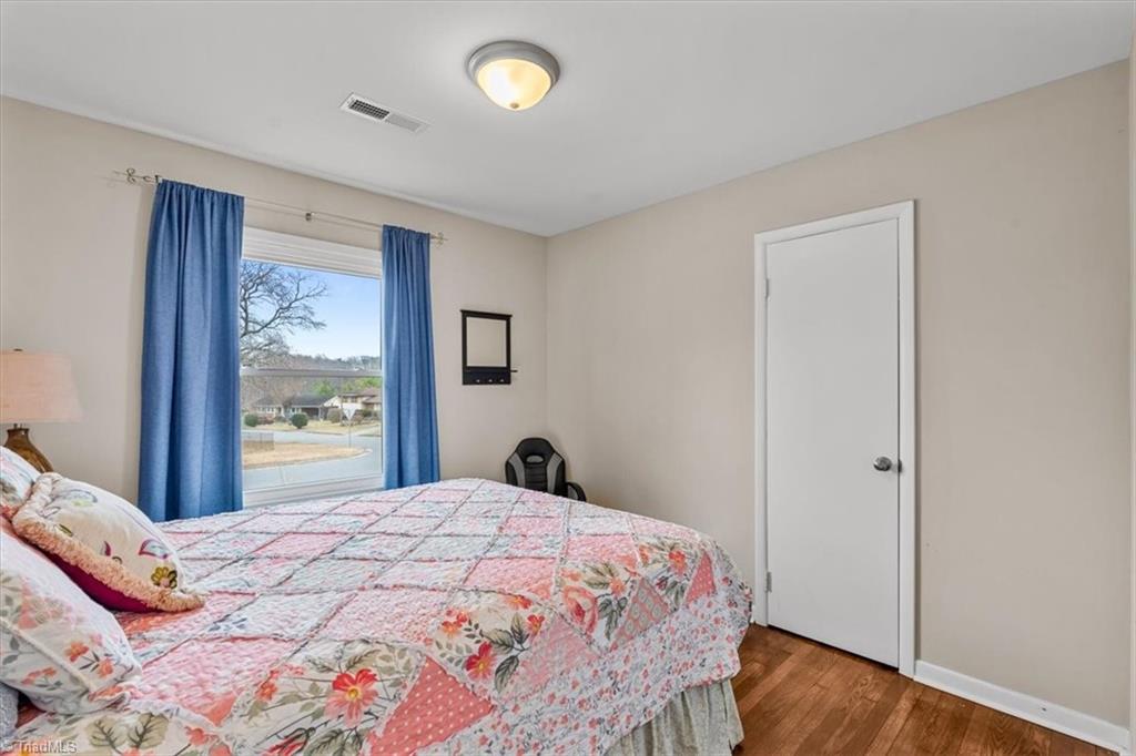 property viewer photo 21