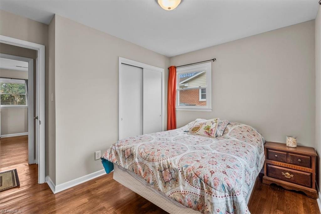 property viewer photo 26