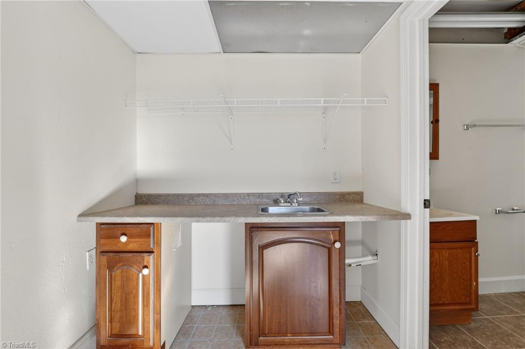 property viewer photo 11