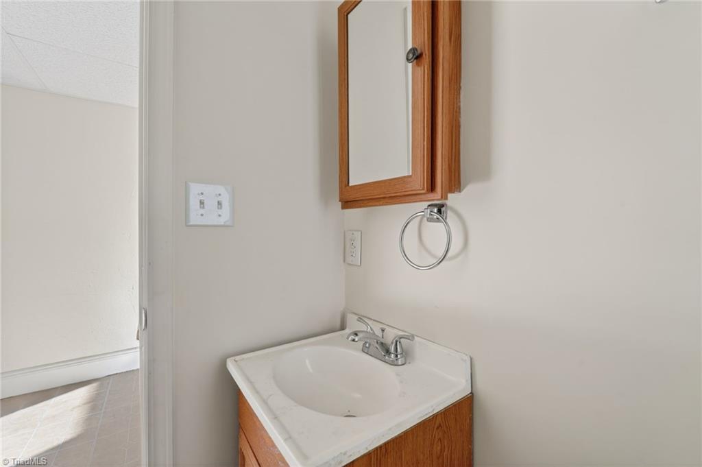 property viewer photo 15