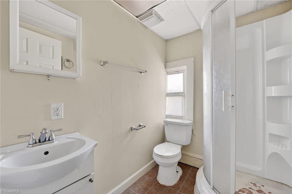 property viewer photo 16