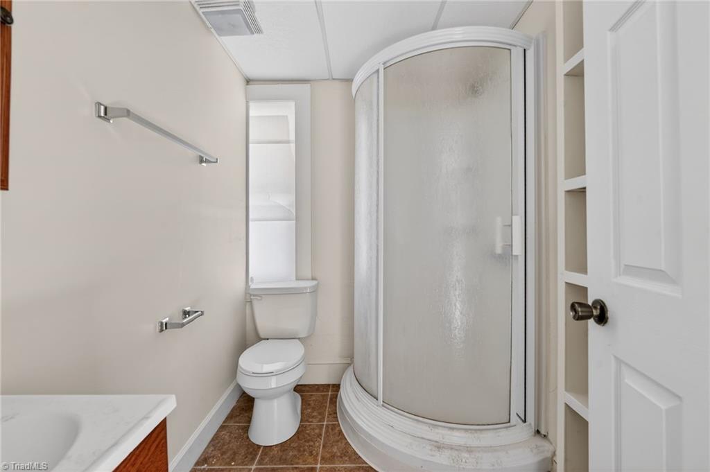 property viewer photo 17