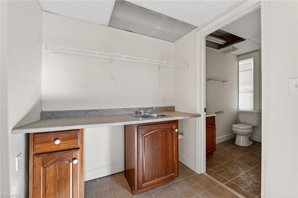 property viewer photo 18