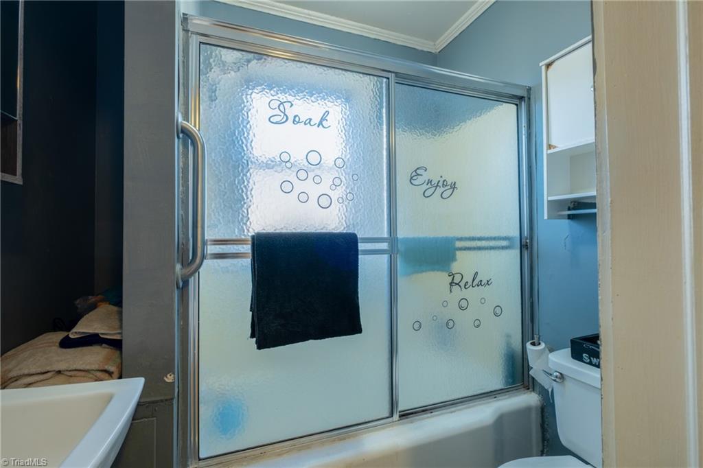 property viewer photo 13
