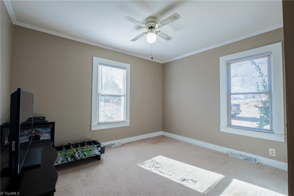 property viewer photo 14