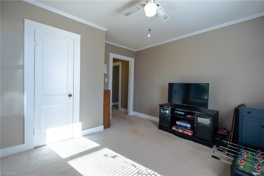 property viewer photo 15