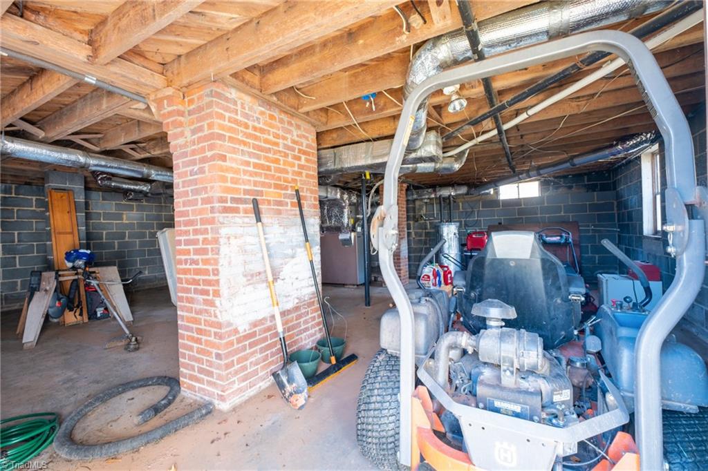 property viewer photo 16