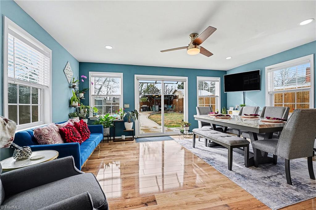 property viewer photo 12