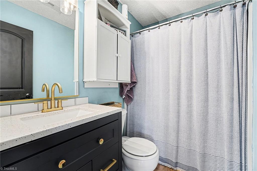 property viewer photo 15