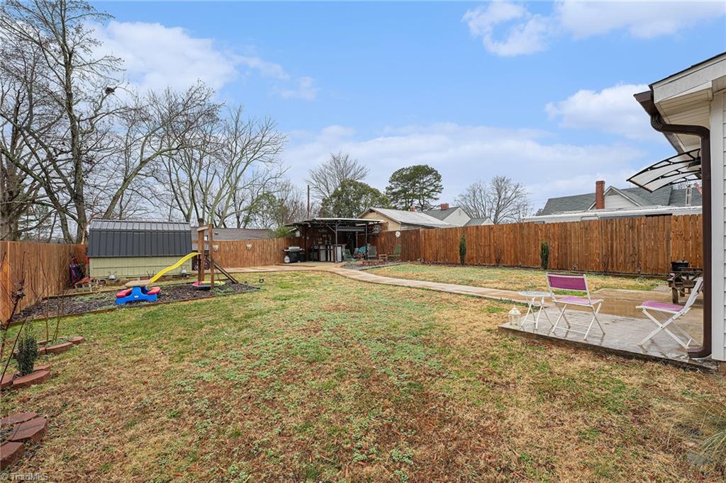 property viewer photo 25