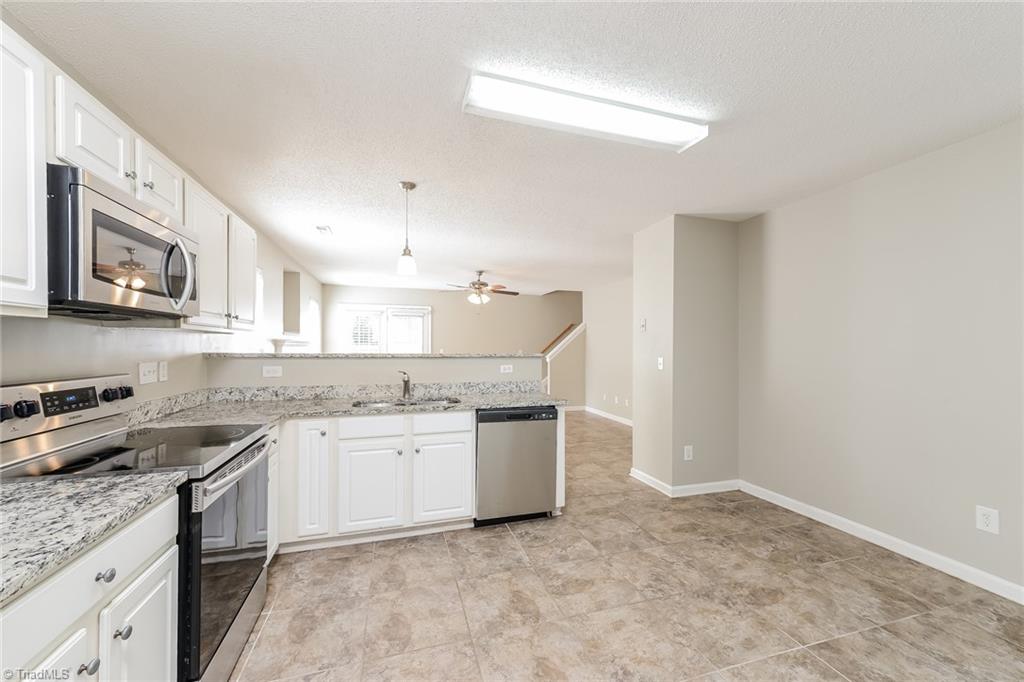 property viewer photo 4