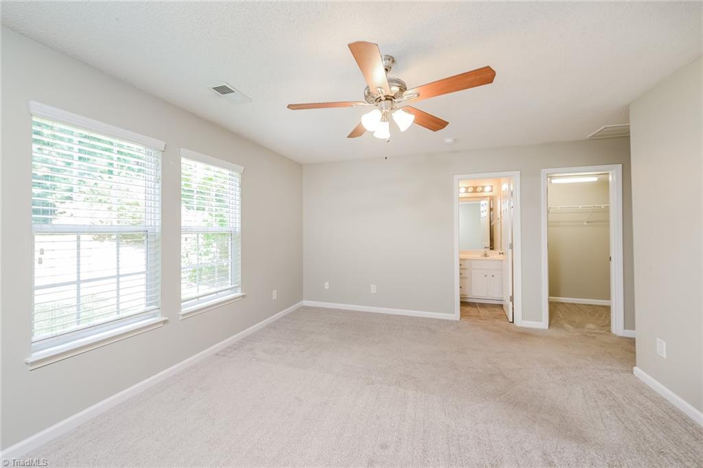 property viewer photo 6