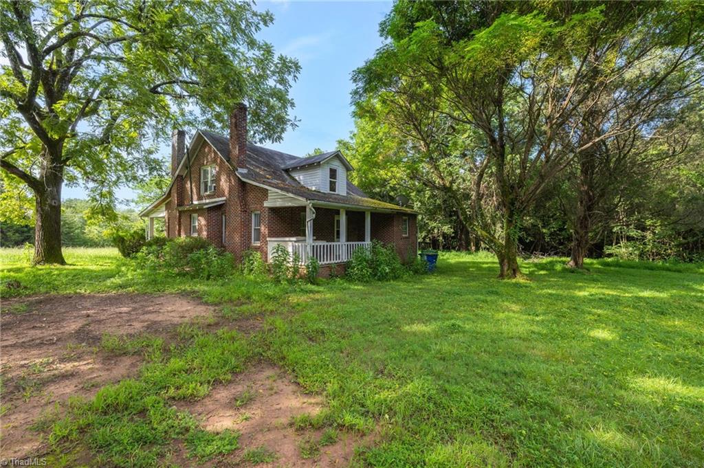 main property photo 23