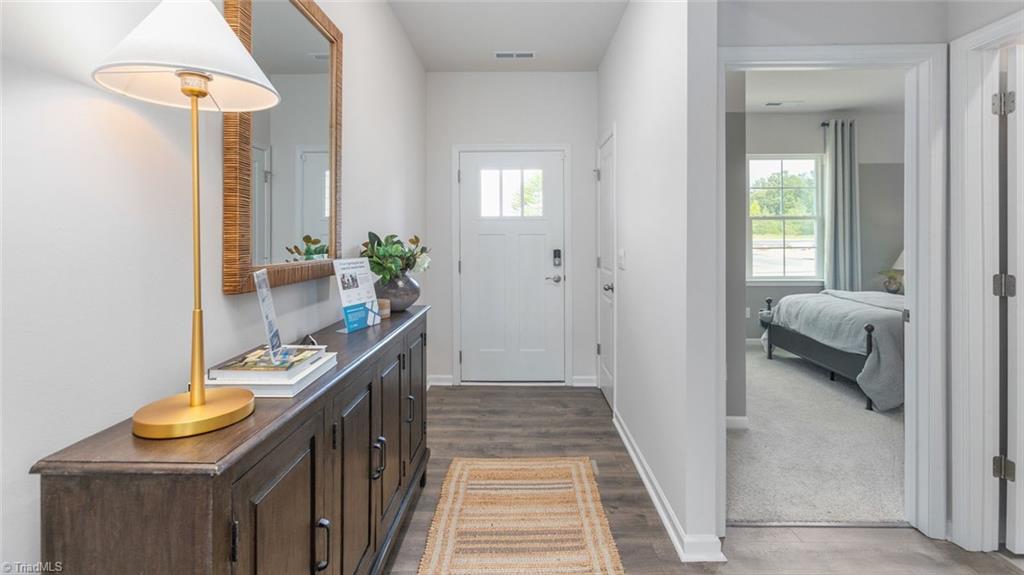 property viewer photo 4