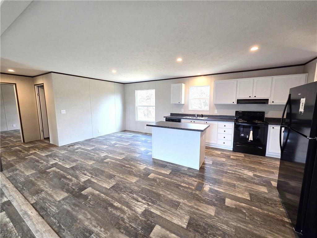 property viewer photo 4
