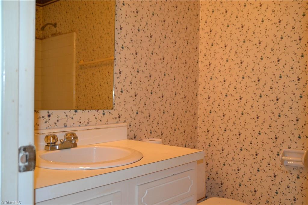 property viewer photo 8