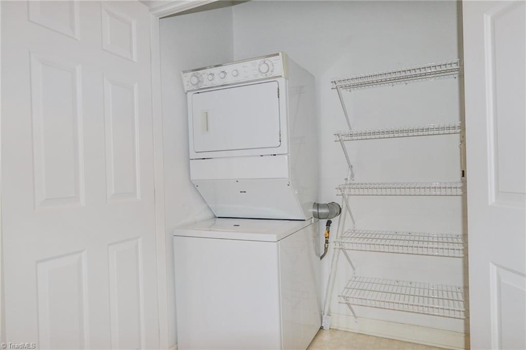 property viewer photo 22