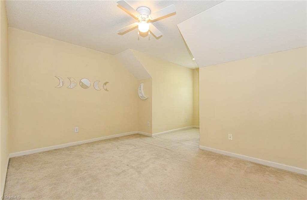 property viewer photo 25