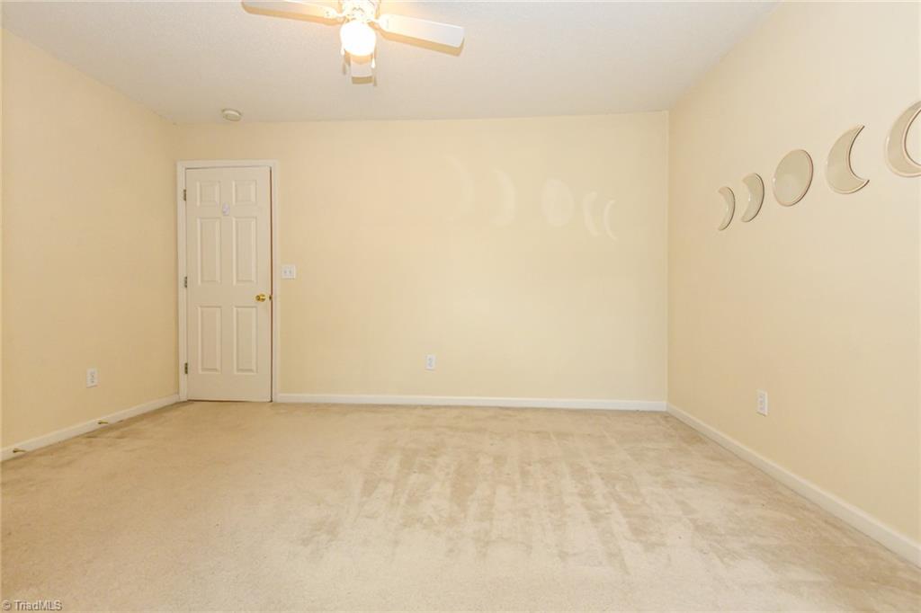 property viewer photo 27