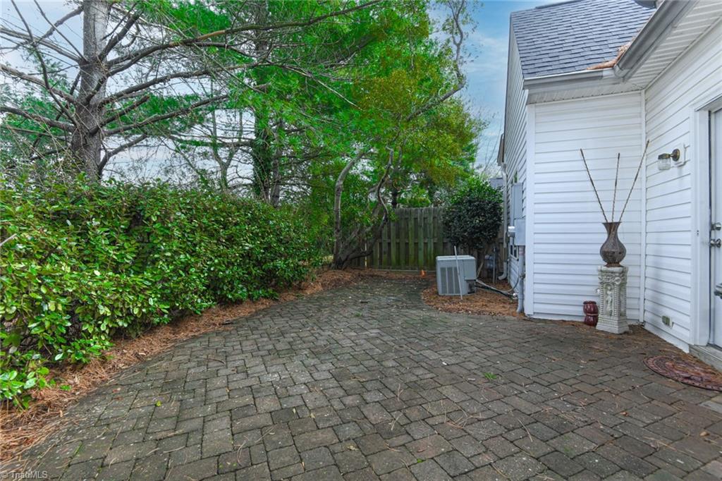 property viewer photo 31