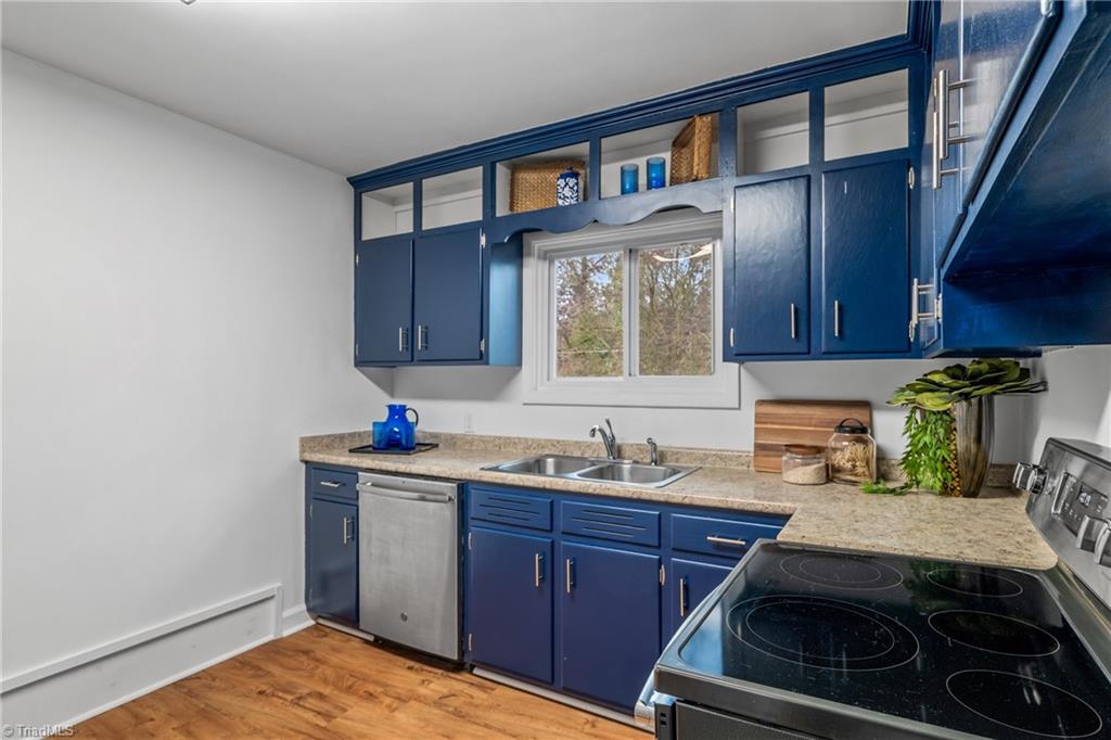 property viewer photo 14
