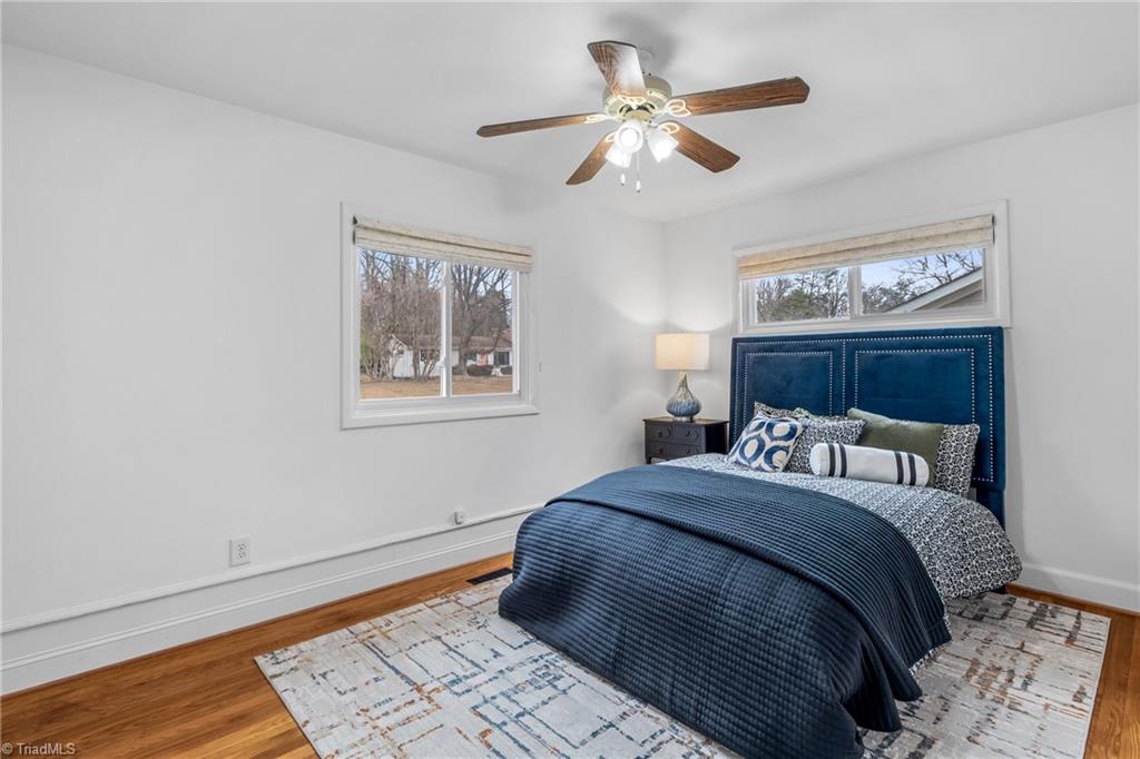 property viewer photo 19