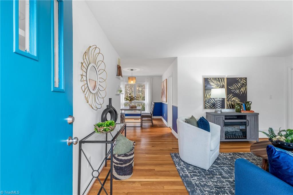 property viewer photo 2
