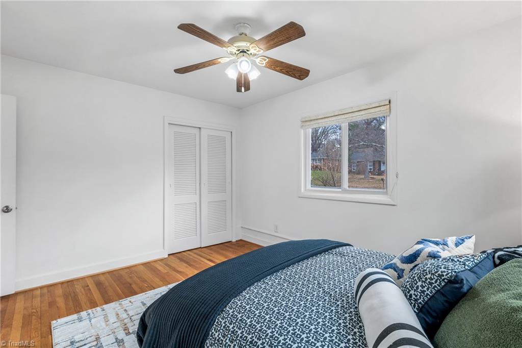 property viewer photo 22