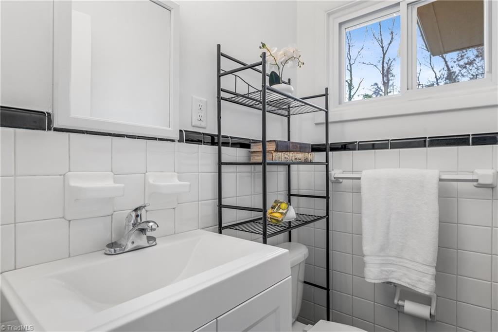 property viewer photo 30