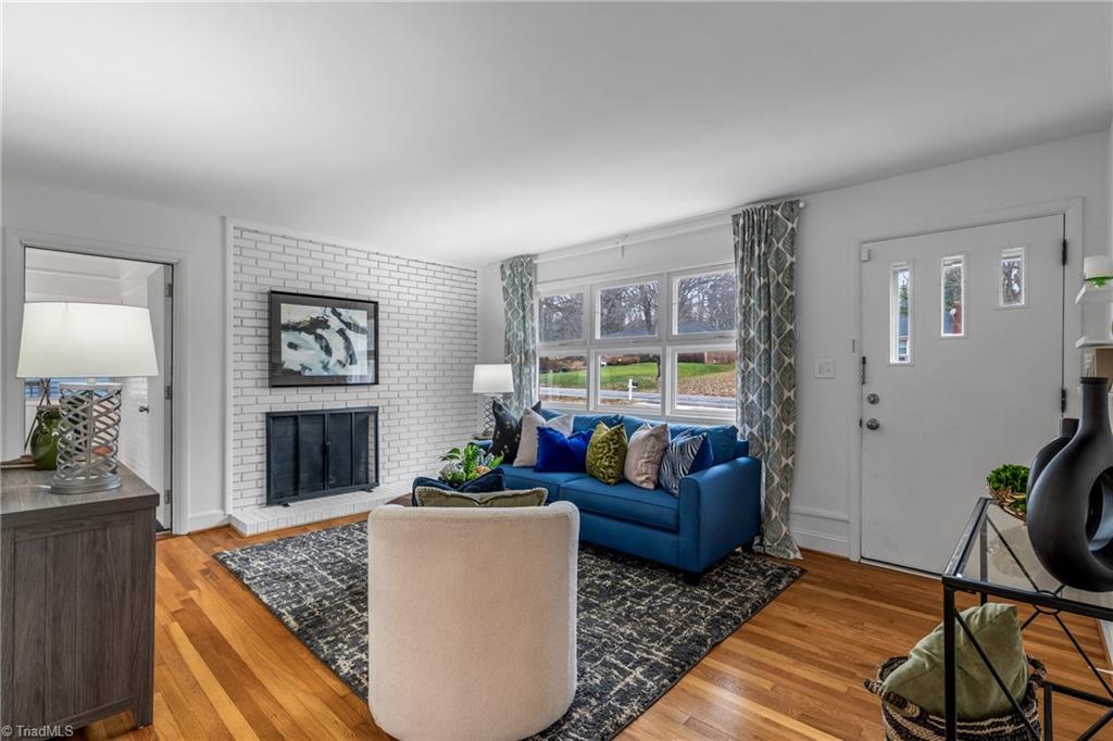 property viewer photo 4