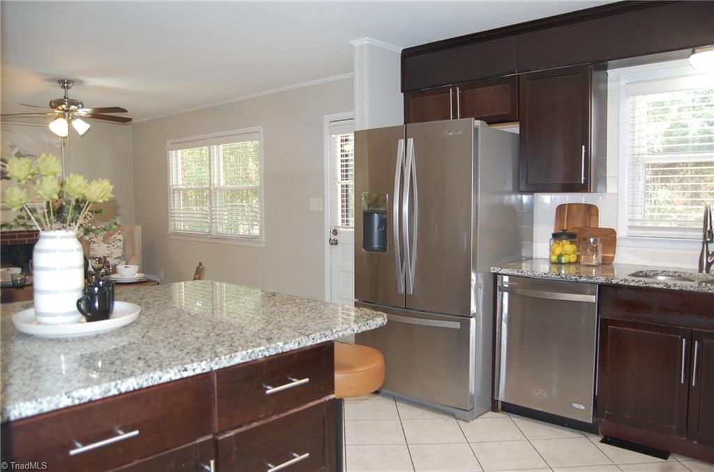 property viewer photo 10