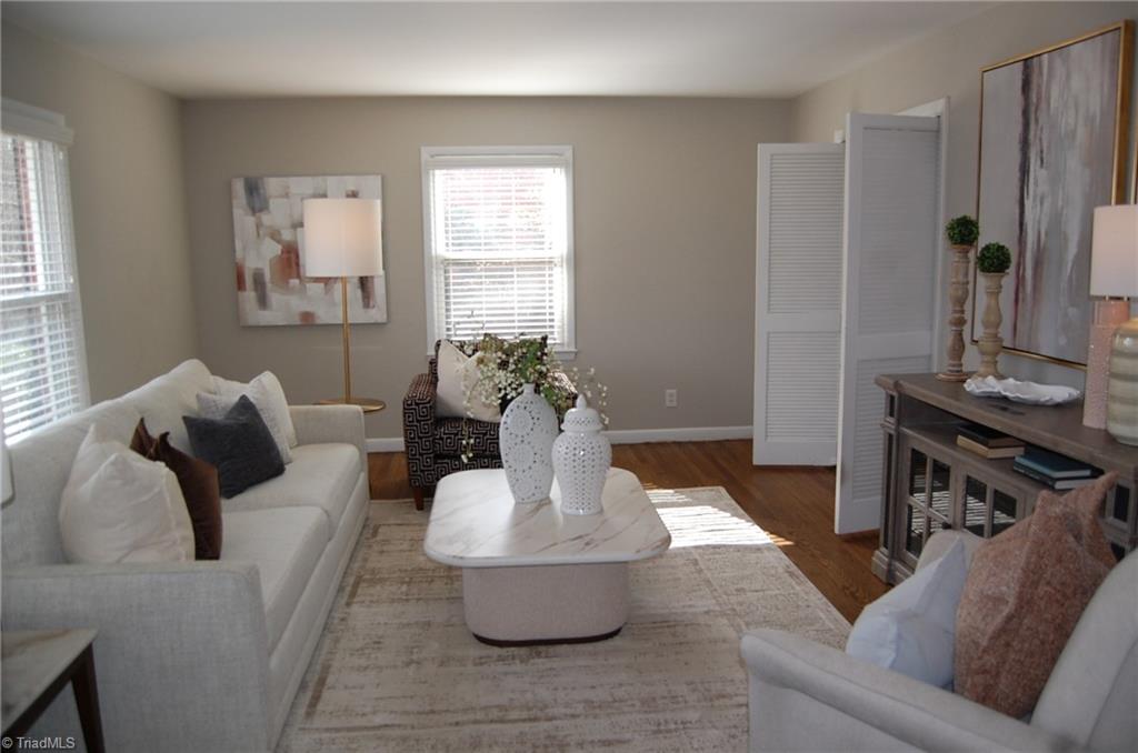 property viewer photo 2