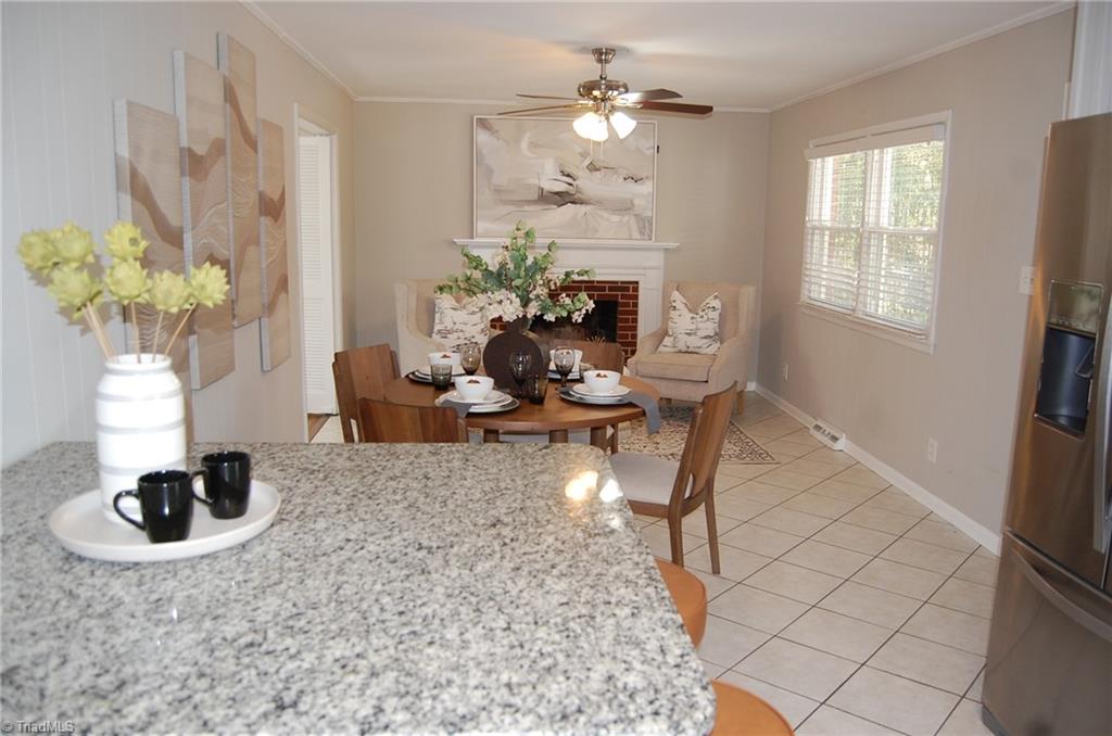 property viewer photo 6
