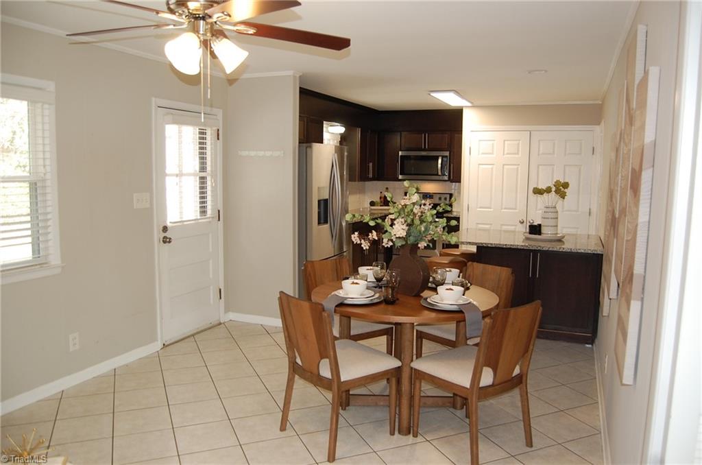 property viewer photo 9