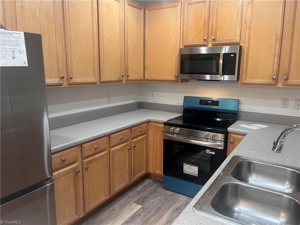 property viewer photo 10