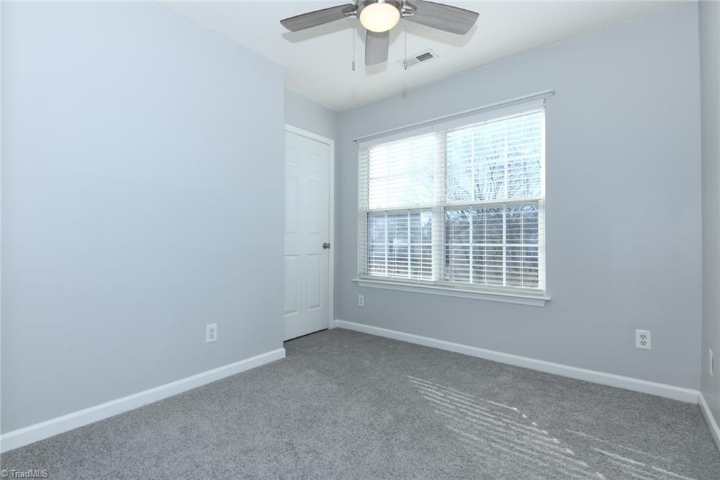 property viewer photo 26